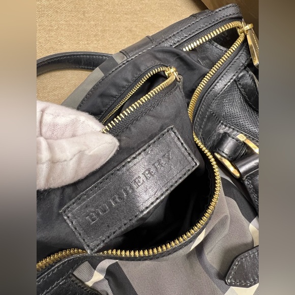 BURBERRY Black Smoke Check Nylon/Leather Hobo - Picture 2 of 16
